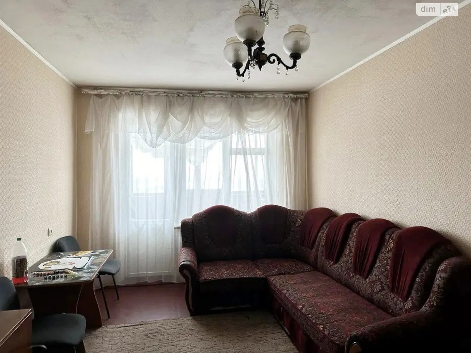 Продається 2-кімнатна квартира 48 кв. м у Чернігові, цена: 36500 $