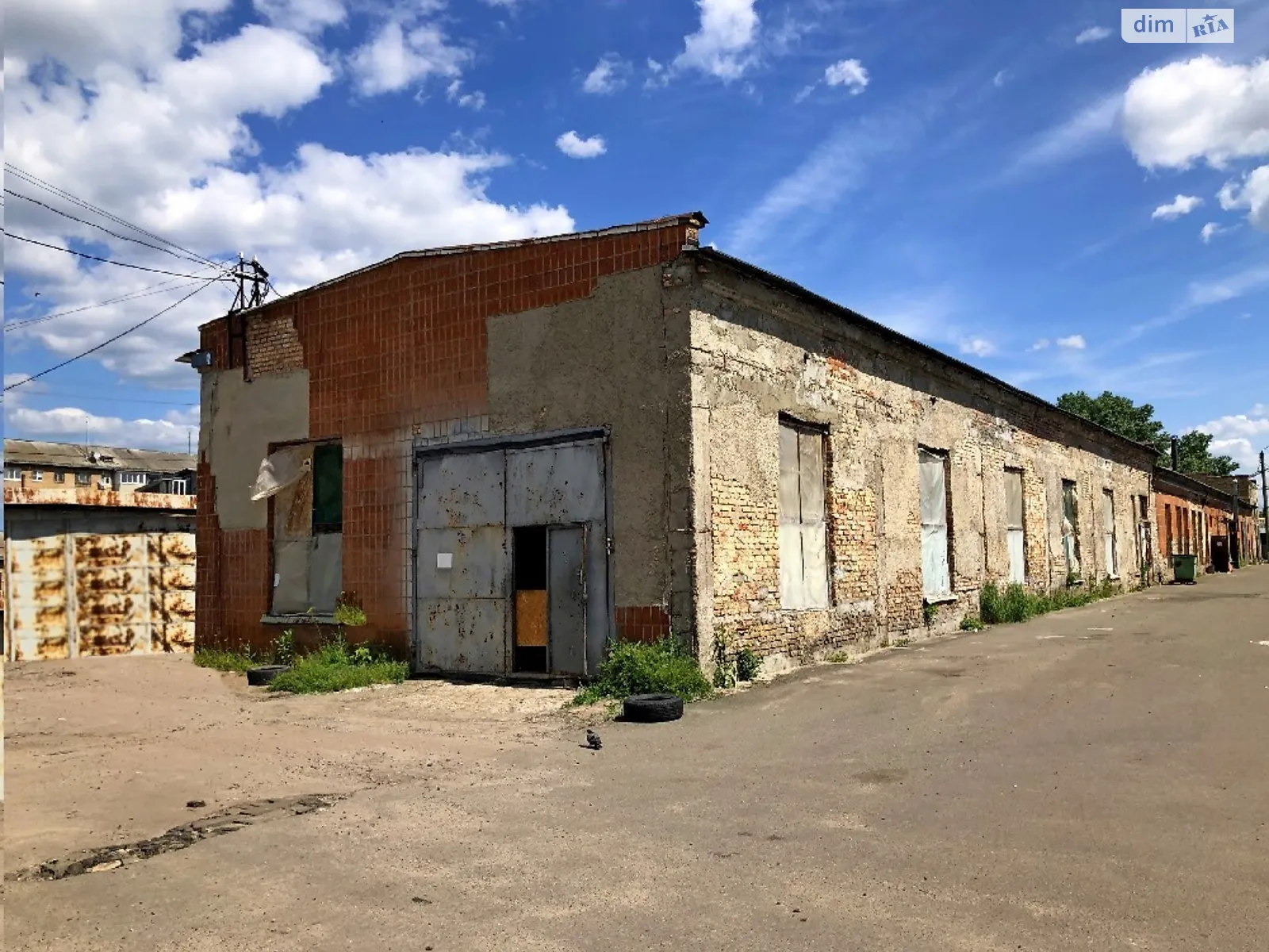 Продается объект сферы услуг 1275 кв. м в 1-этажном здании, цена: 410640 $ - фото 1