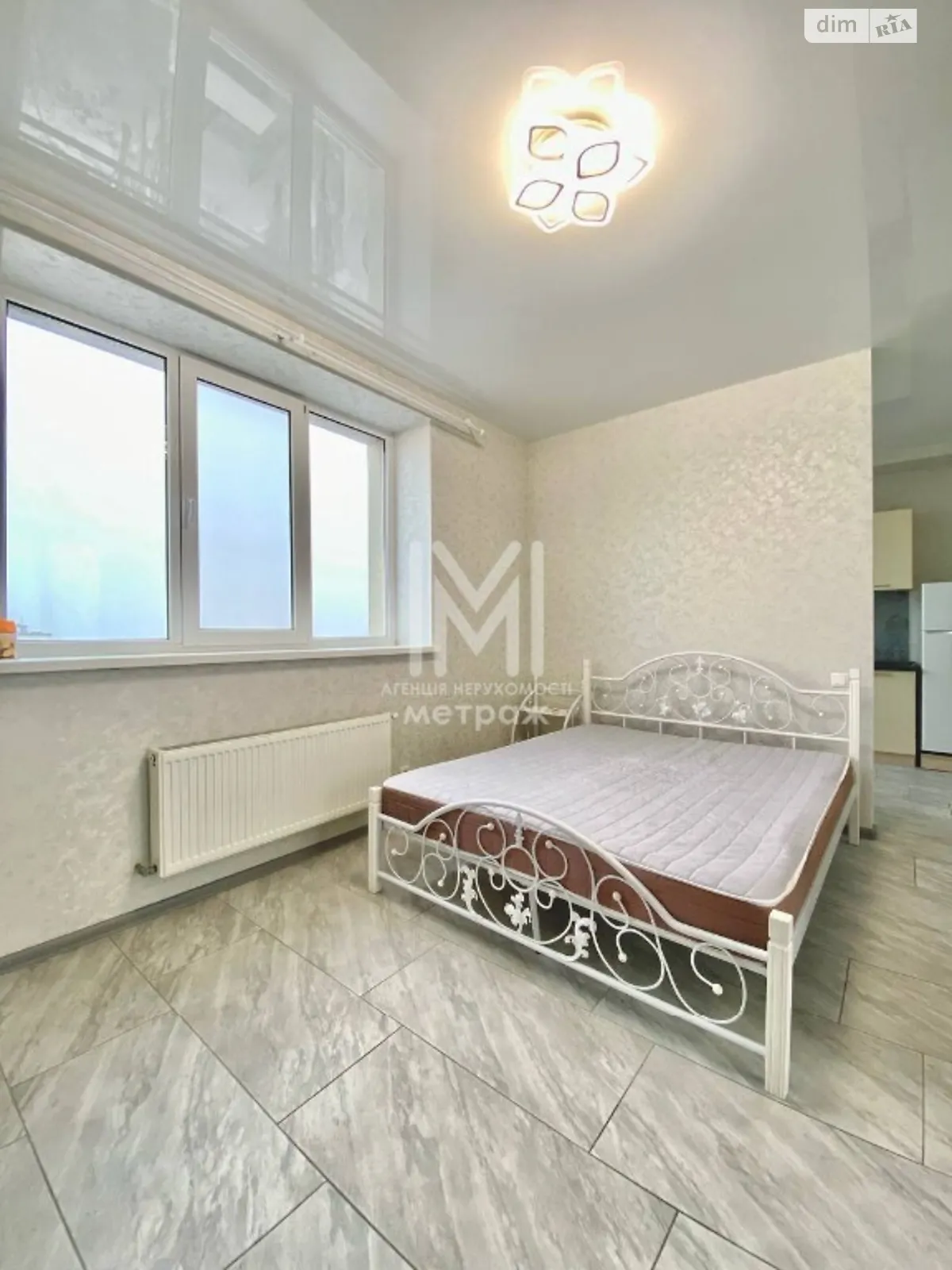 Продается 1-комнатная квартира 36 кв. м в Харькове, цена: 36000 $