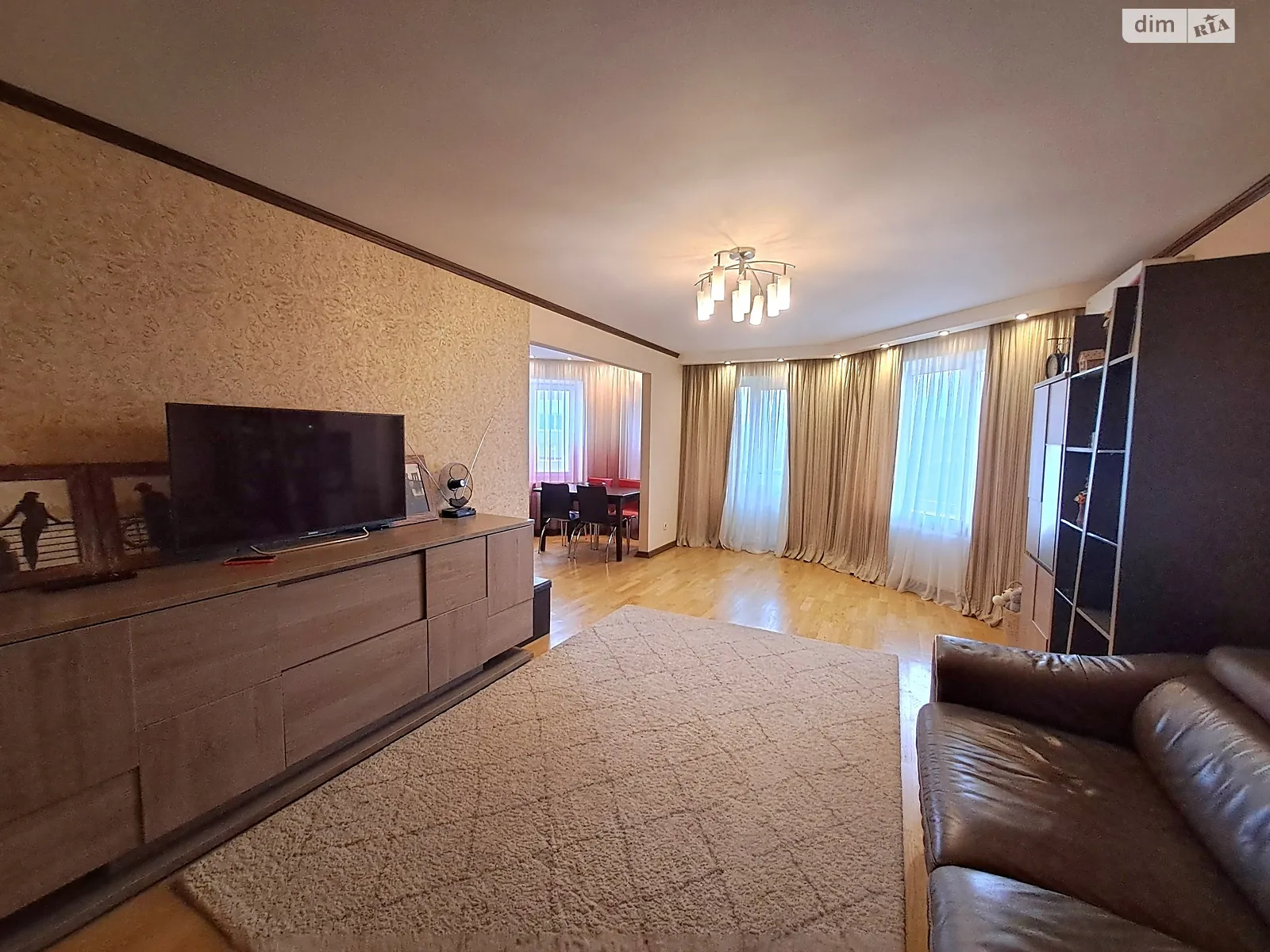 3-комнатная квартира 84.5 кв. м в Тернополе, цена: 132000 $