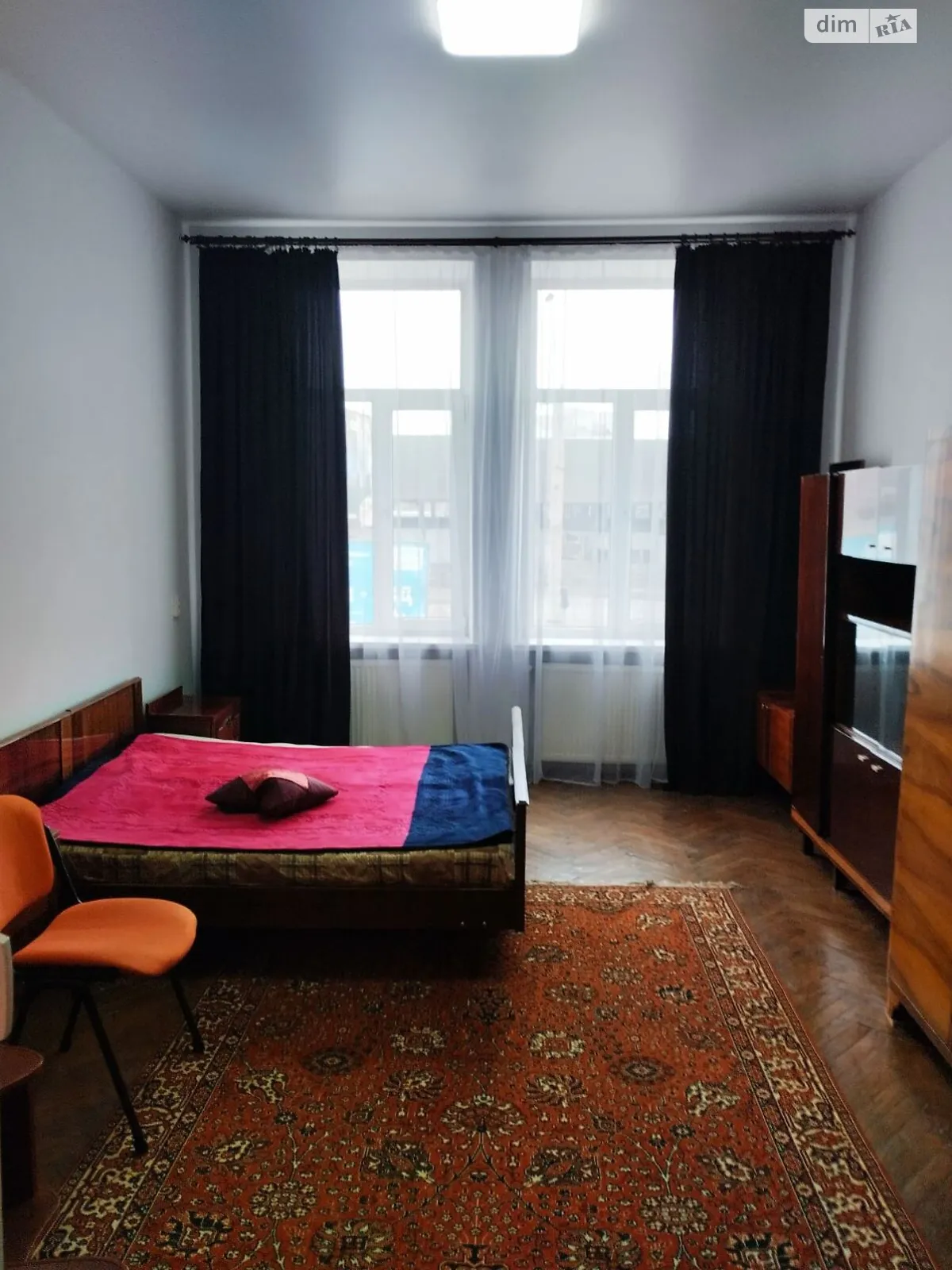 2-комнатная квартира 80 кв. м в Тернополе, ул. Хмельницкого Богдана - фото 3