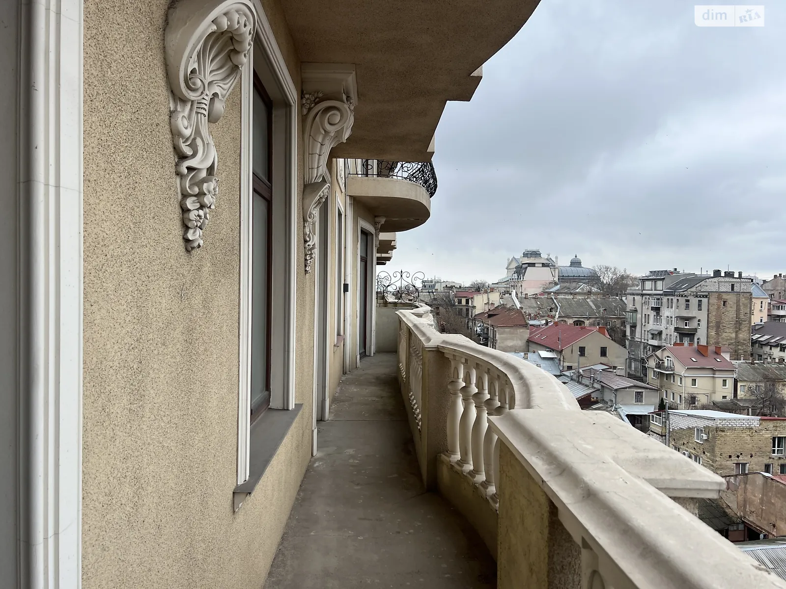 Продається 2-кімнатна квартира 103.8 кв. м у Одесі, узвіз Військовий, 13 - фото 1