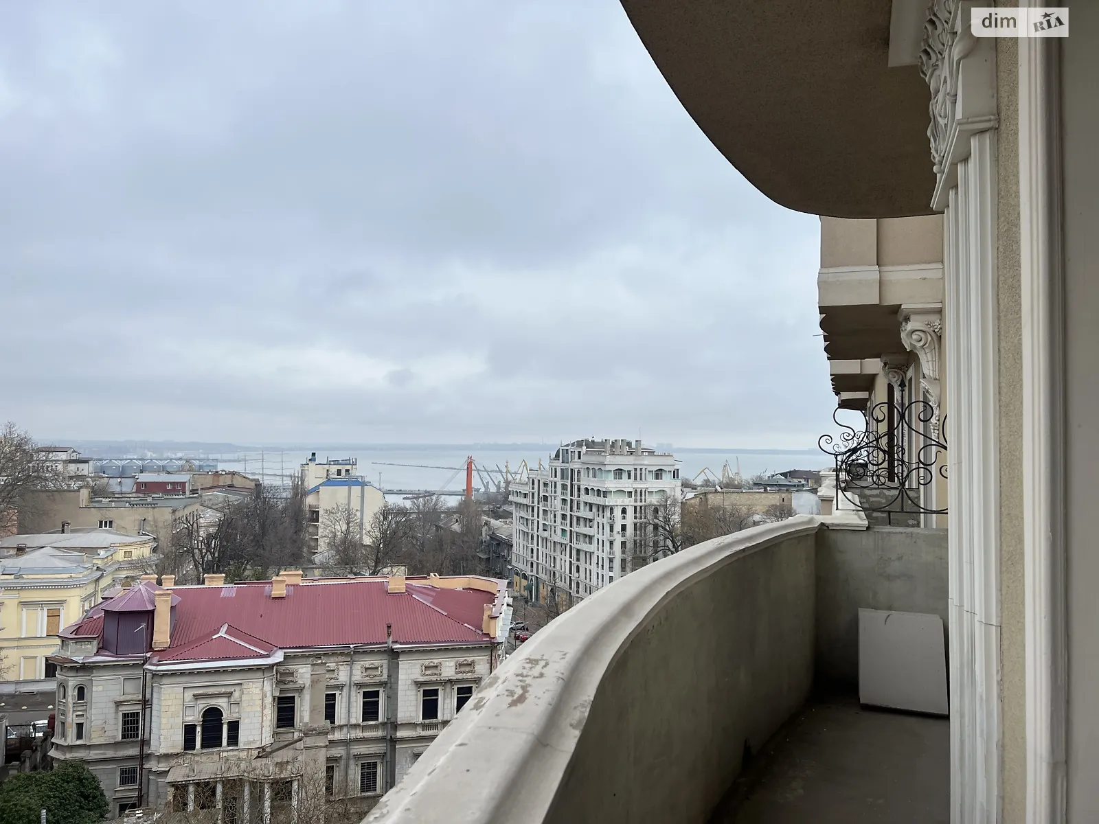 Продается 2-комнатная квартира 105 кв. м в Одессе, спуск Военный, 13А - фото 1