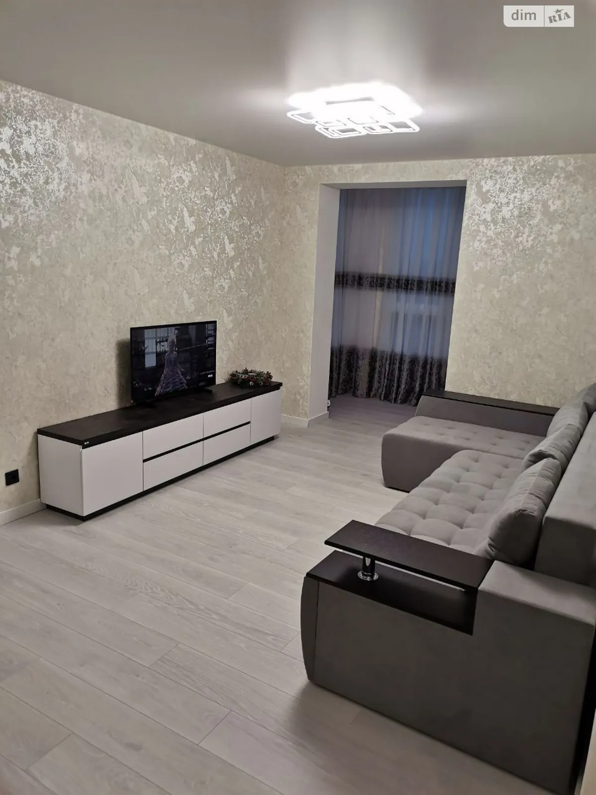 Продается 2-комнатная квартира 53 кв. м в Слобожанском, цена: 100000 $