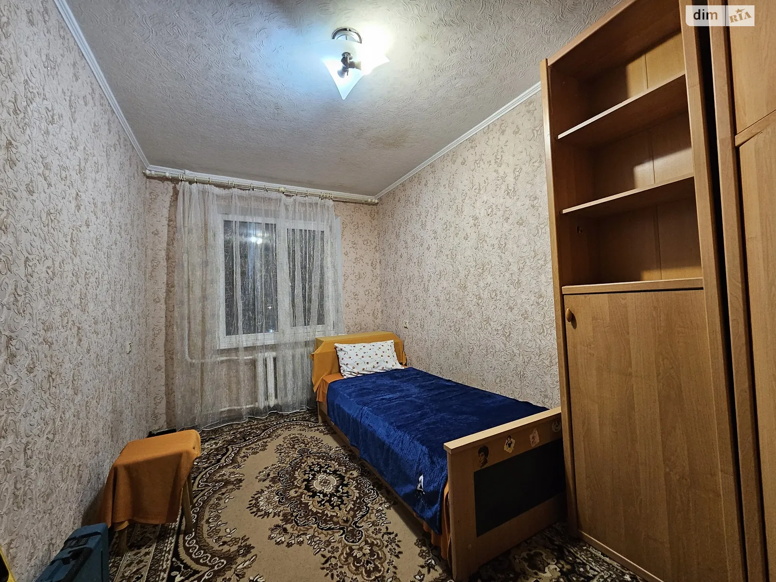 Здається в оренду кімната 43 кв. м у Дніпрі, цена: 3000 грн