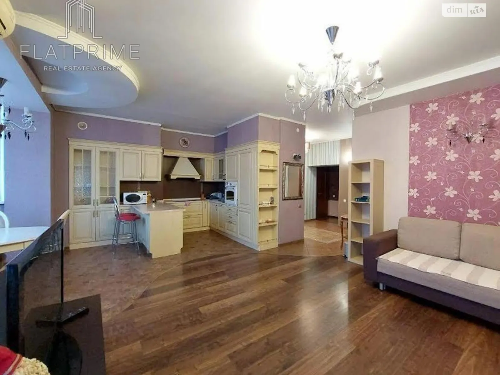 Продается 4-комнатная квартира 147 кв. м в Киеве, ул. Вячеслава Черновола, 25