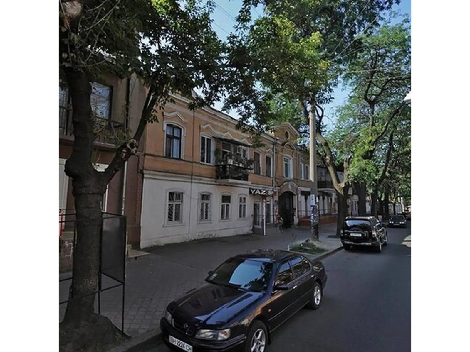 Продается офис 104 кв. м в бизнес-центре, цена: 120000 $