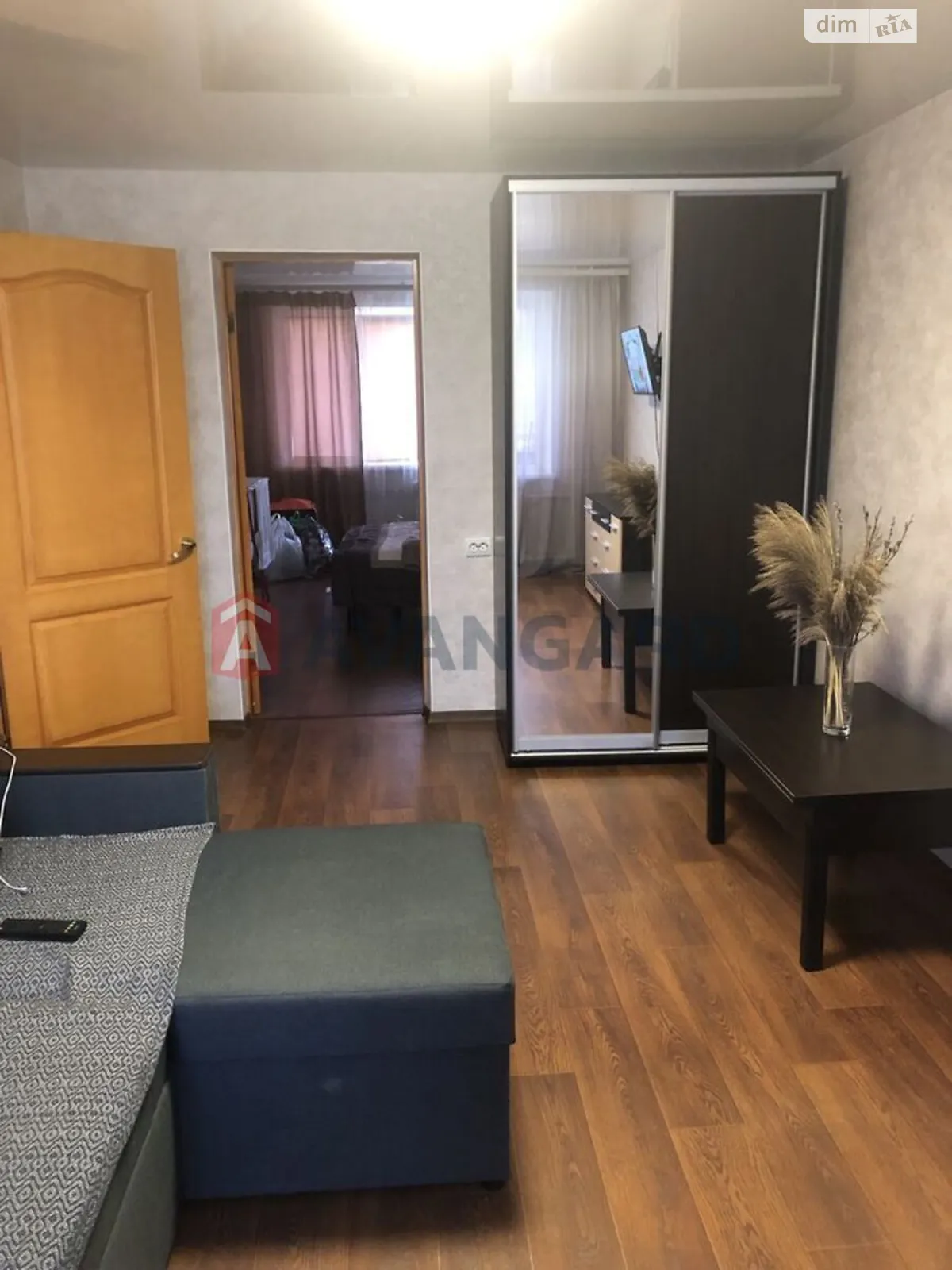 2-кімнатна квартира 45 кв. м у Запоріжжі, цена: 26000 $