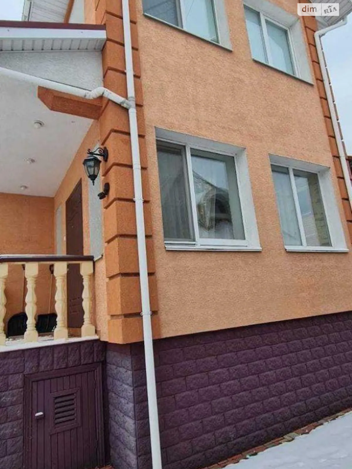 Продается дом на 2 этажа 202 кв. м с балконом - фото 2