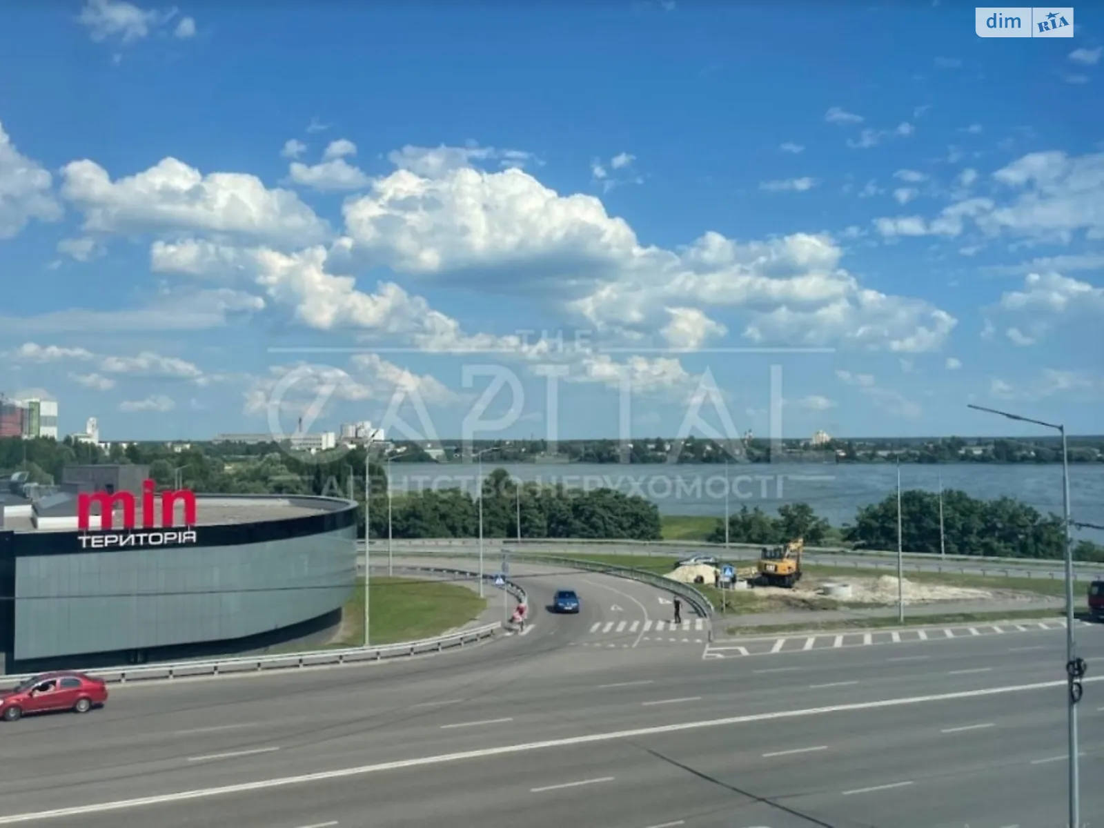 Сдается в аренду помещения свободного назначения 1600 кв. м в 4-этажном здании - фото 2