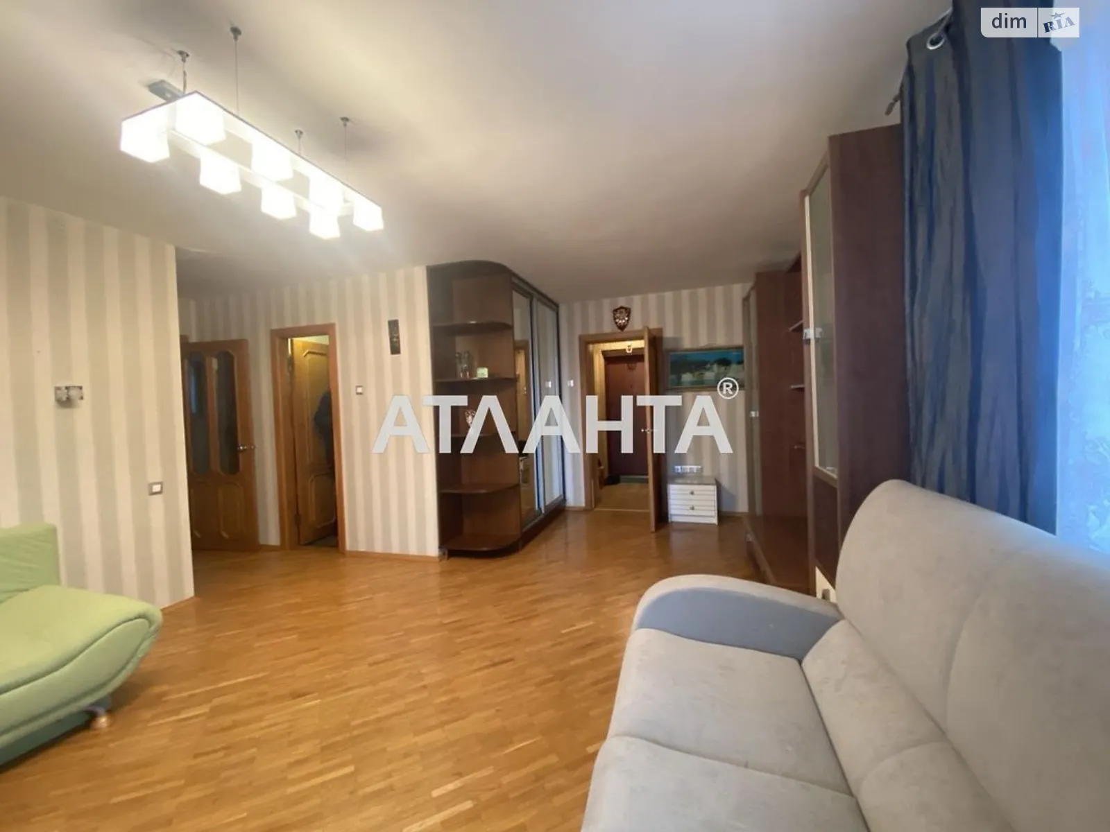 Продается 2-комнатная квартира 52 кв. м в Одессе, ул. Леваневского - фото 1