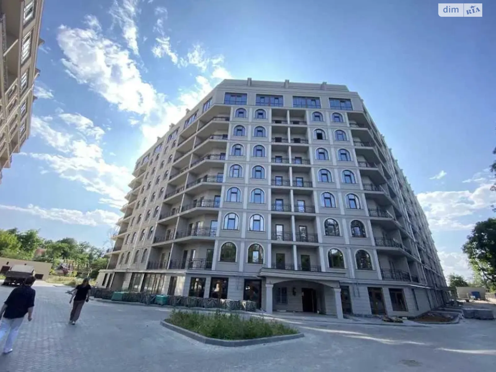 Продается 1-комнатная квартира 50 кв. м в Одессе, ул. 11-я Линия Дачи Ковалевского, 91 корпус 7 - фото 1