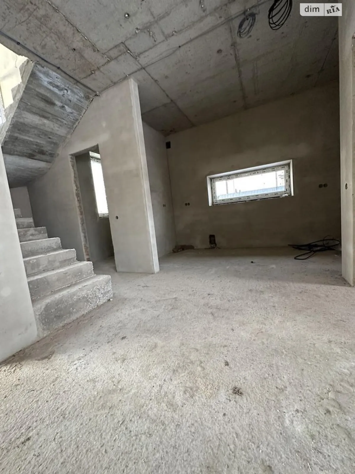 Продается дом на 2 этажа 100 кв. м с подвалом - фото 2
