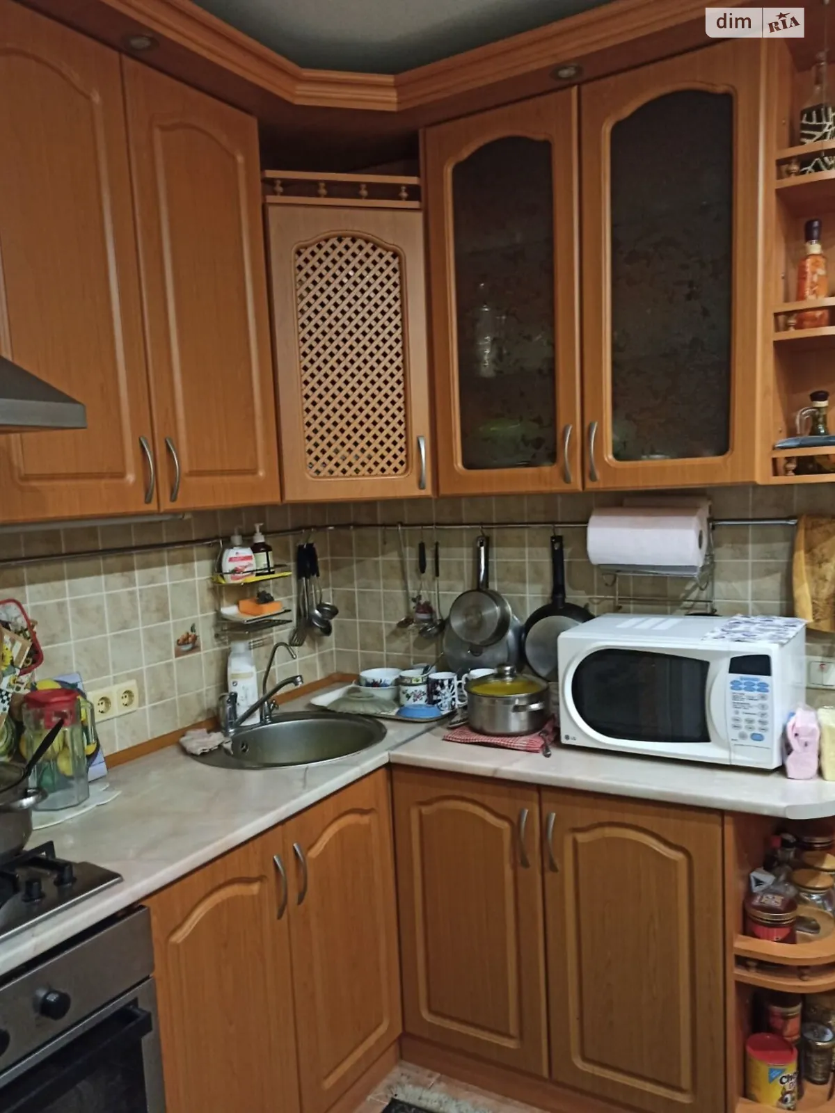 Продается 3-комнатная квартира 66.9 кв. м в Черкассах, ул. Момота Генерала - фото 1