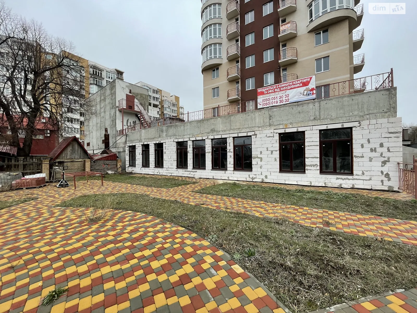 Продается помещения свободного назначения 244 кв. м в 1-этажном здании - фото 2