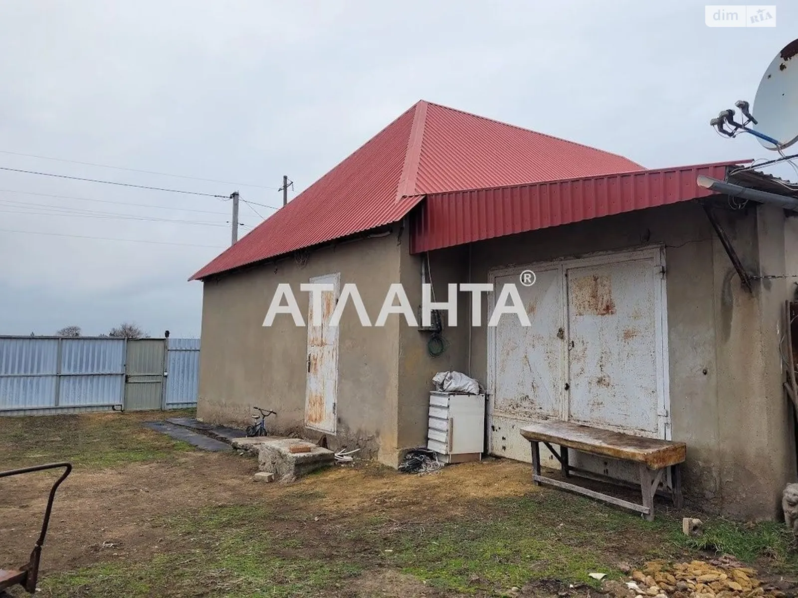 Продается дом на 2 этажа 190 кв. м с садом, цена: 25000 $ - фото 1