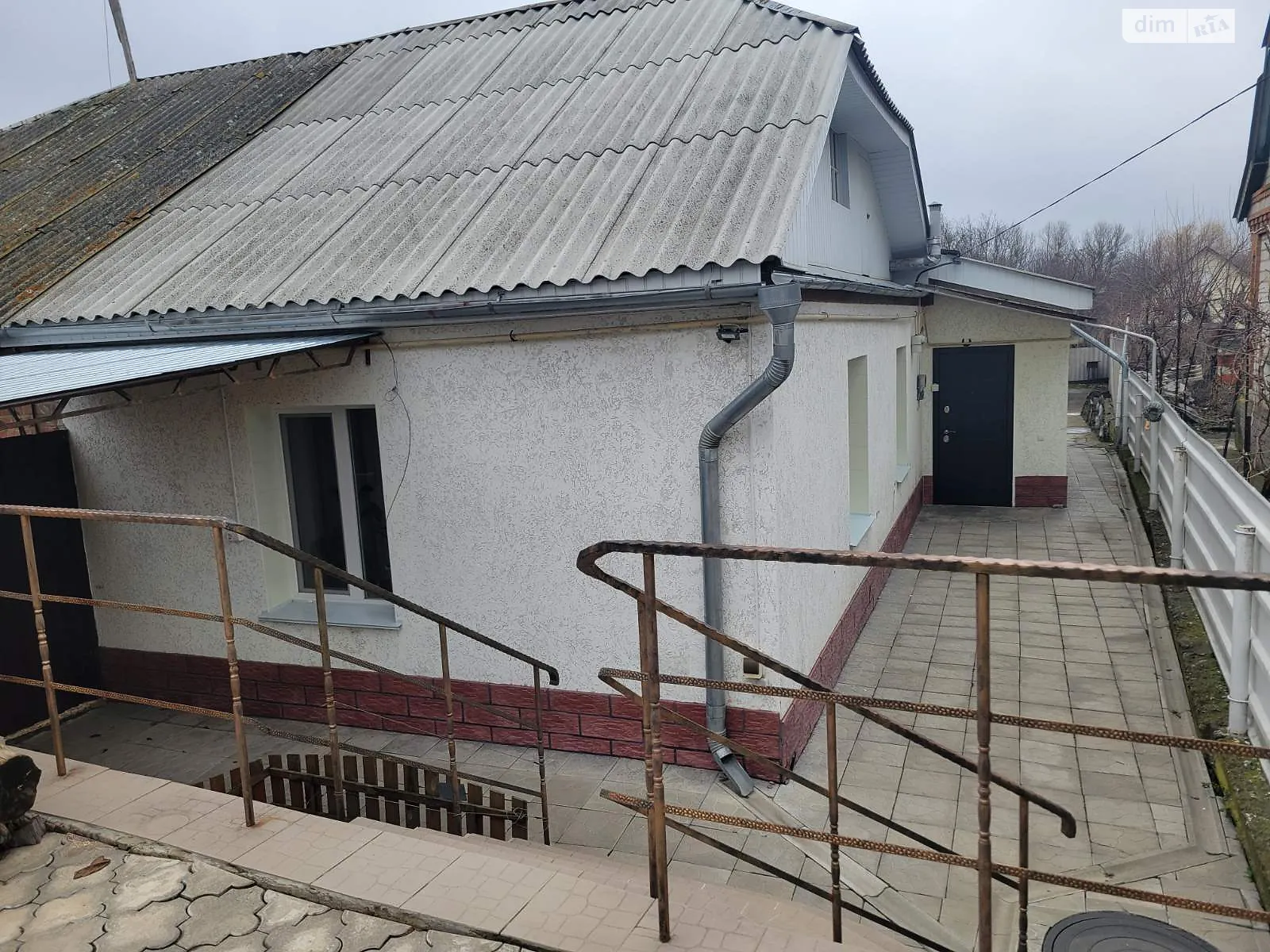 Продается часть дома 62 кв. м с гаражом, цена: 83000 $ - фото 1