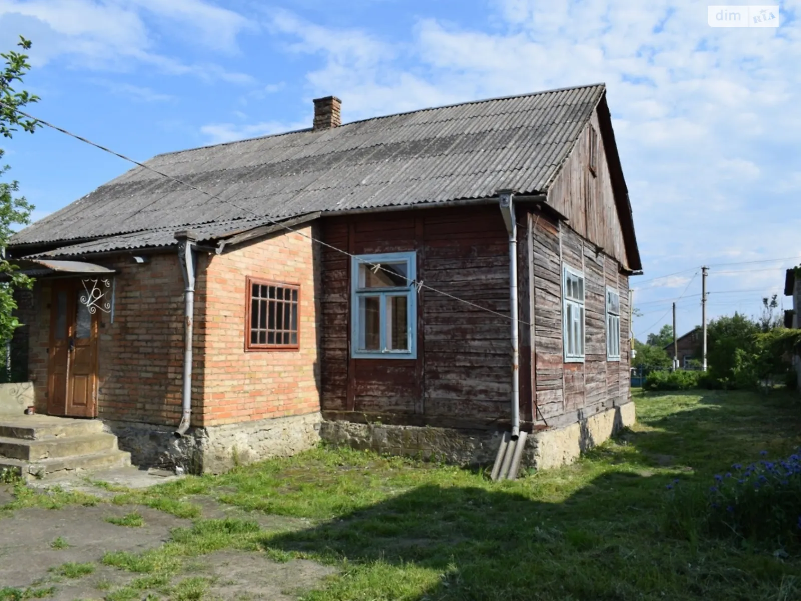 Продається одноповерховий будинок 88 кв. м з банею/сауною, цена: 18800 $