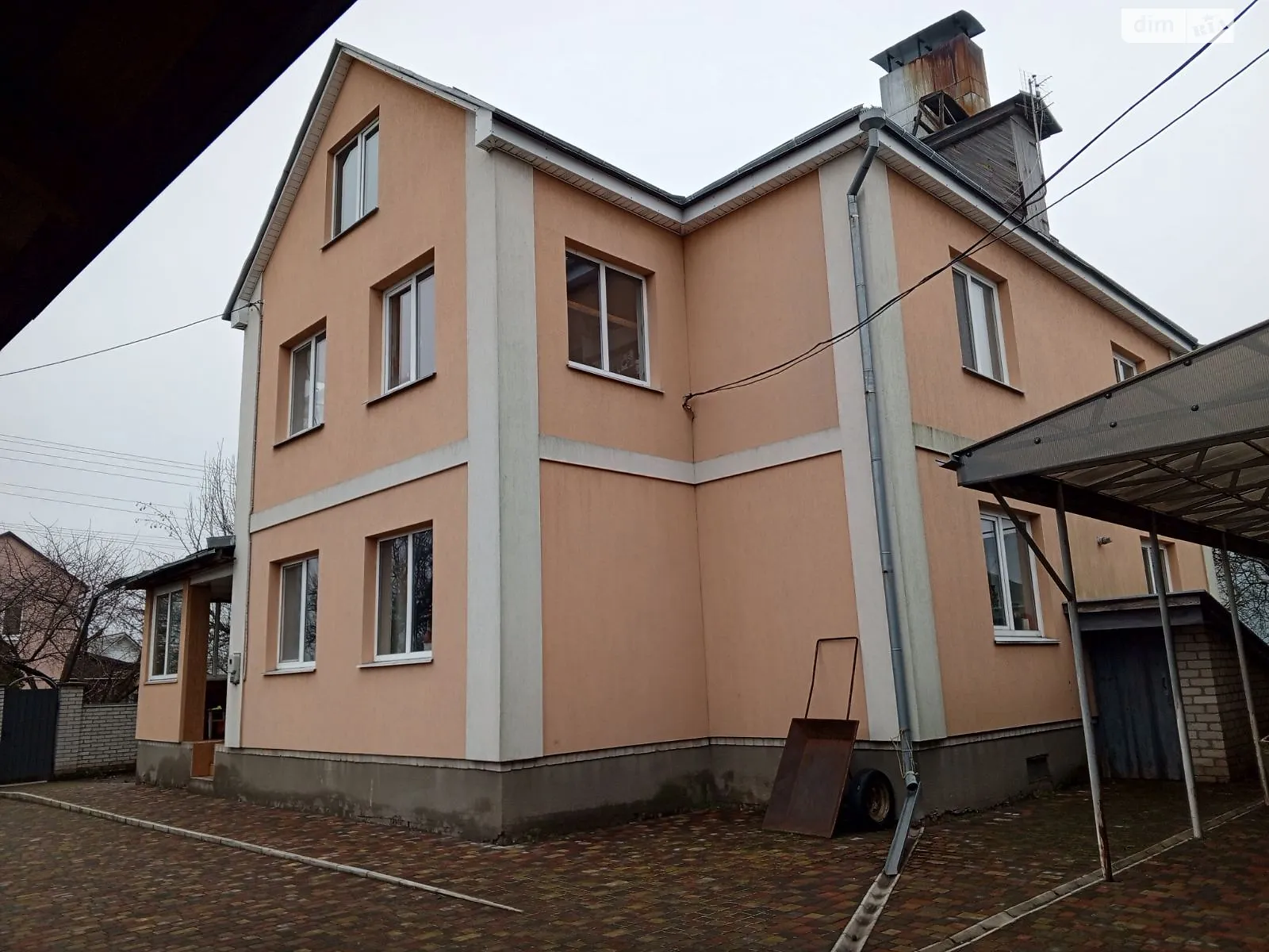 Продається будинок 2 поверховий 334 кв. м з каміном - фото 2