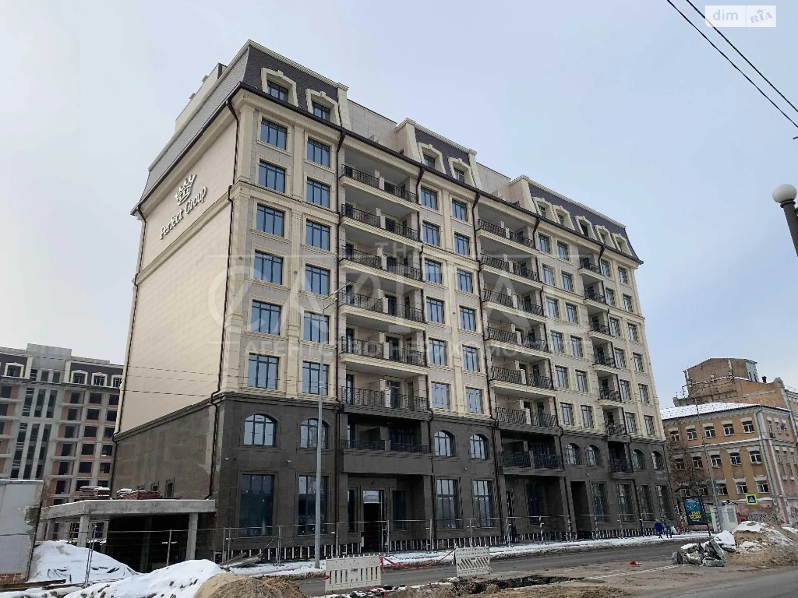 Продается 3-комнатная квартира 131 кв. м в Киеве, ул. Щекавицкая, 46