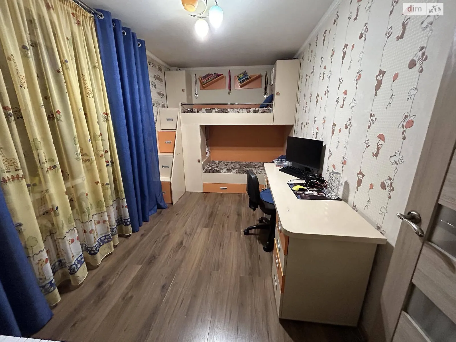 Продається 2-кімнатна квартира 43 кв. м у Нерубайське, цена: 33500 $