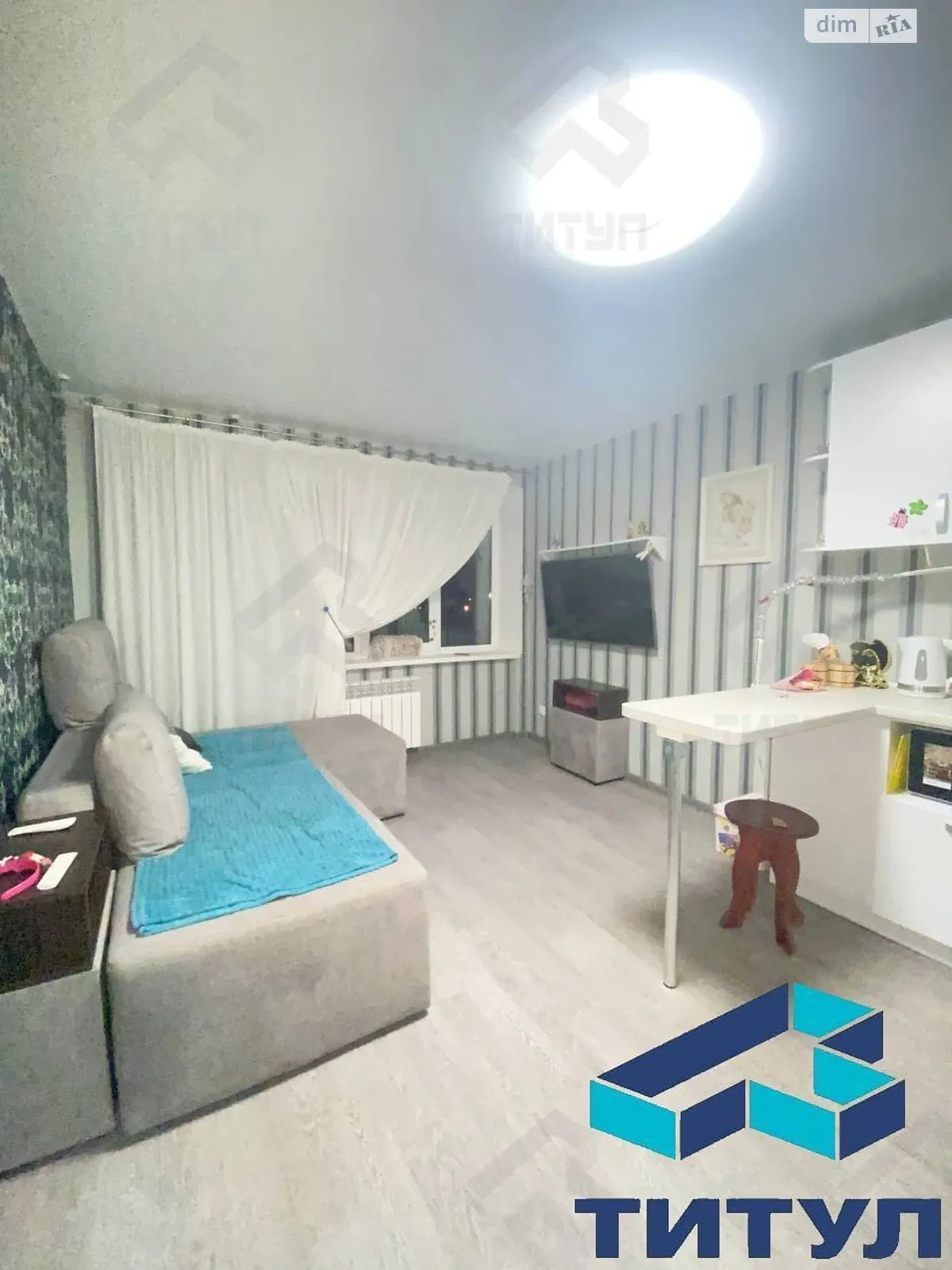 Продается 1-комнатная квартира 29 кв. м в Харькове, цена: 17500 $