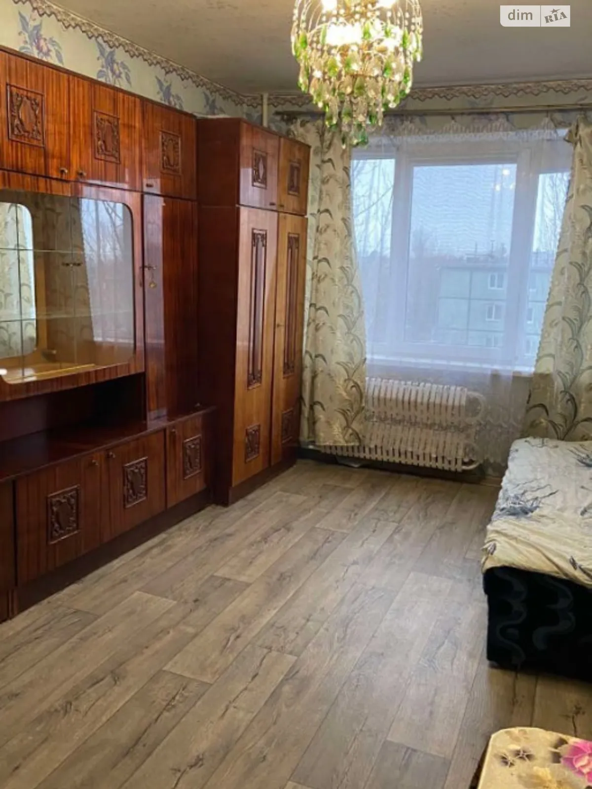 Продается 3-комнатная квартира 57 кв. м в Днепре, ул. Калнышевского Петра, 39