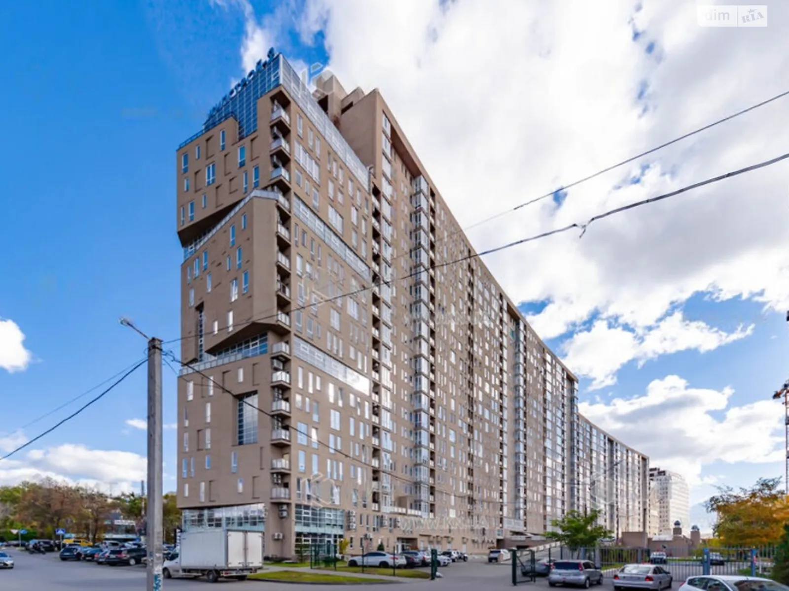 Продается 1-комнатная квартира 54 кв. м в Харькове, ул. Клочковская, 117