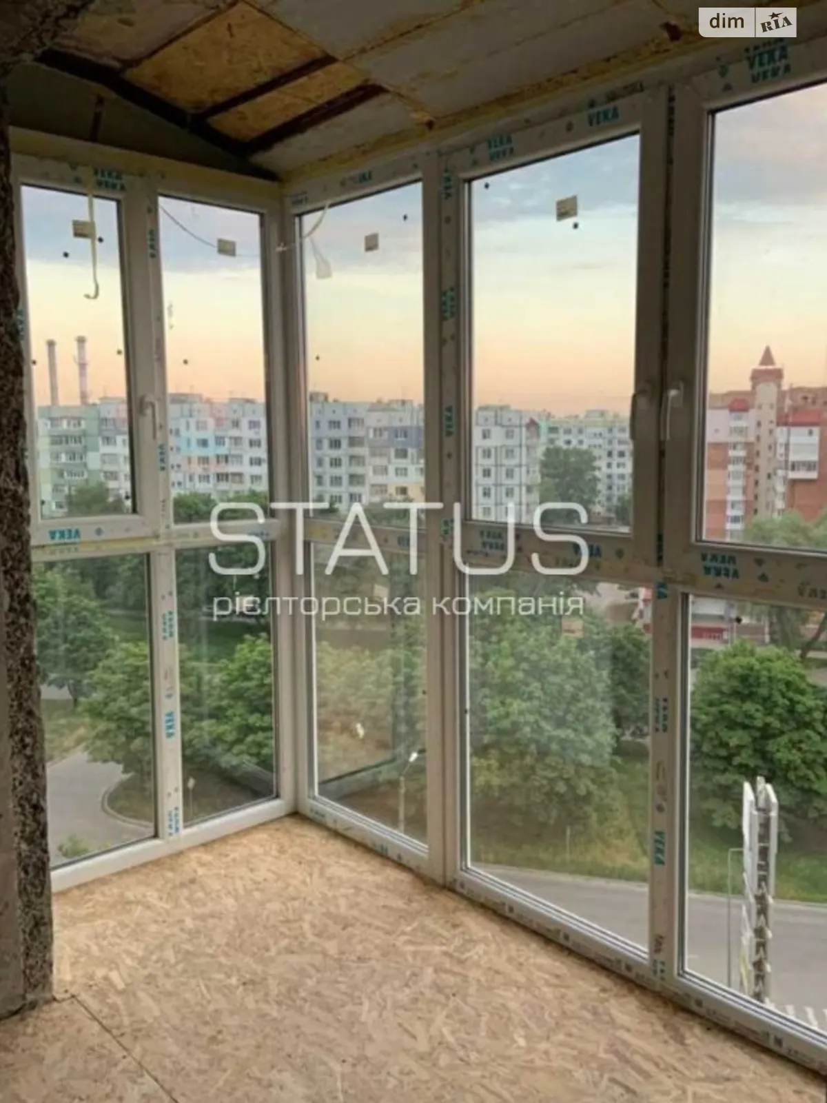 Продається 2-кімнатна квартира 49.8 кв. м у Полтаві, вул. Героїв АТО - фото 1