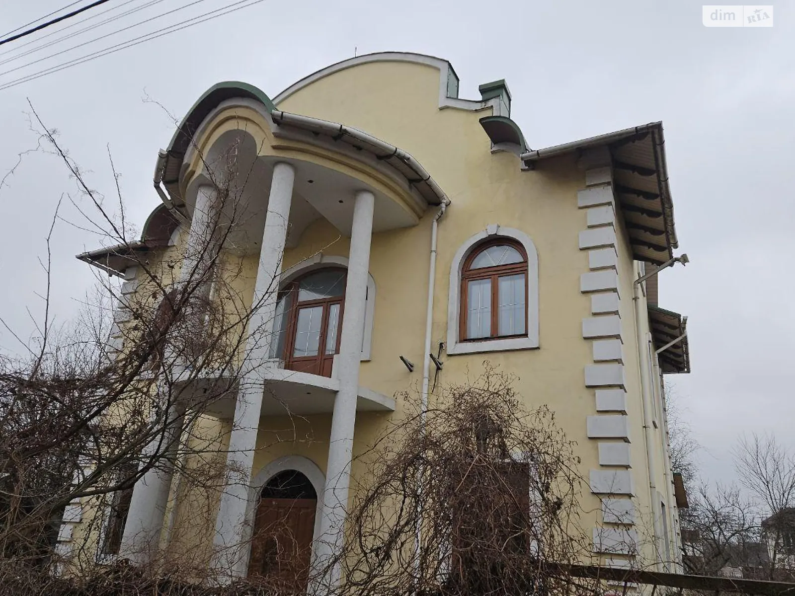 Продається будинок 2 поверховий 197 кв. м з балконом, цена: 140000 $