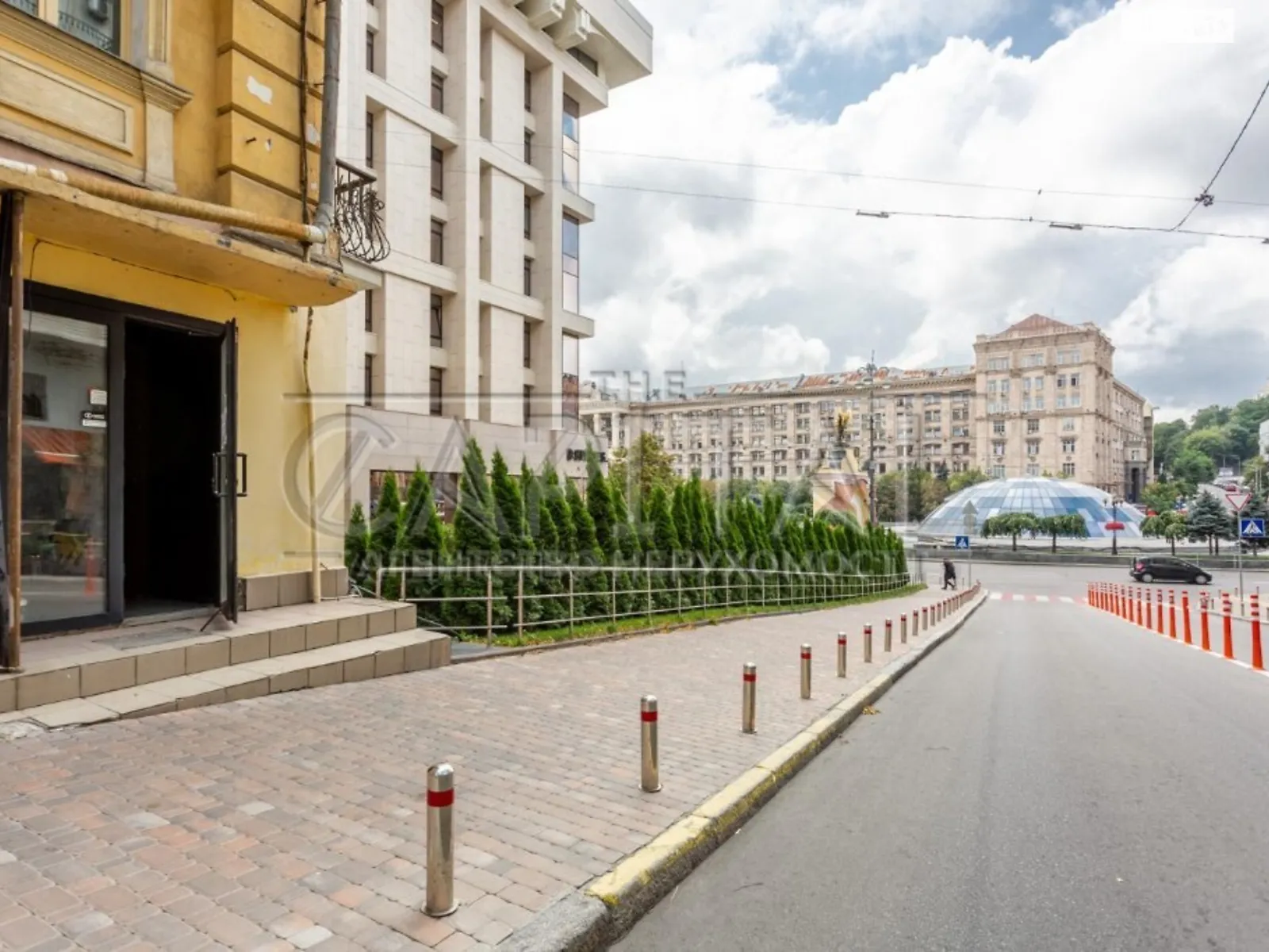 Продається об'єкт сфери послуг 206 кв. м в 5-поверховій будівлі, цена: 1030000 $ - фото 1