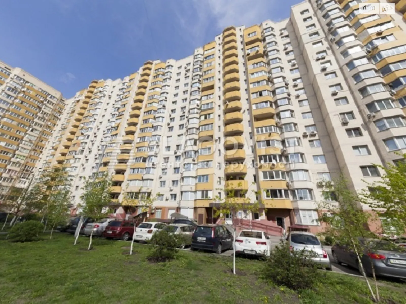 Продается 1-комнатная квартира 52.6 кв. м в Киеве, просп. Петра Григоренко, 28