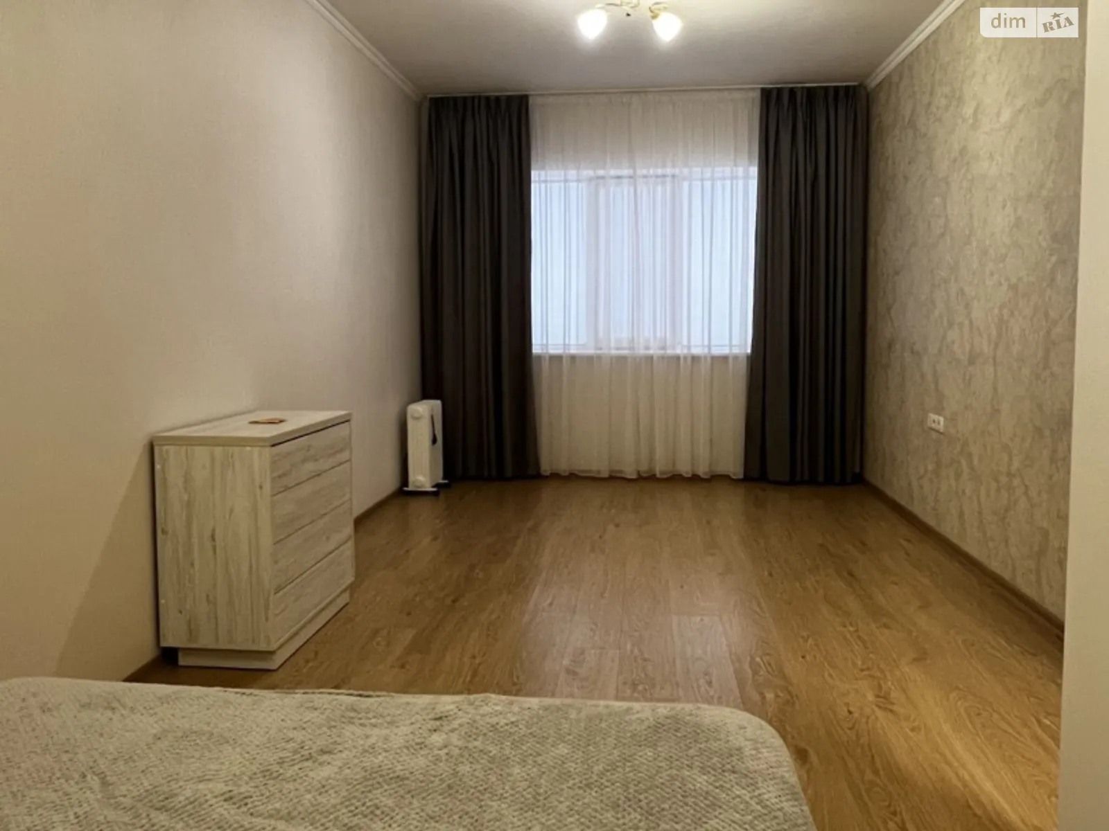 Продается 1-комнатная квартира 41 кв. м в Ирпене, ул. Рыльского