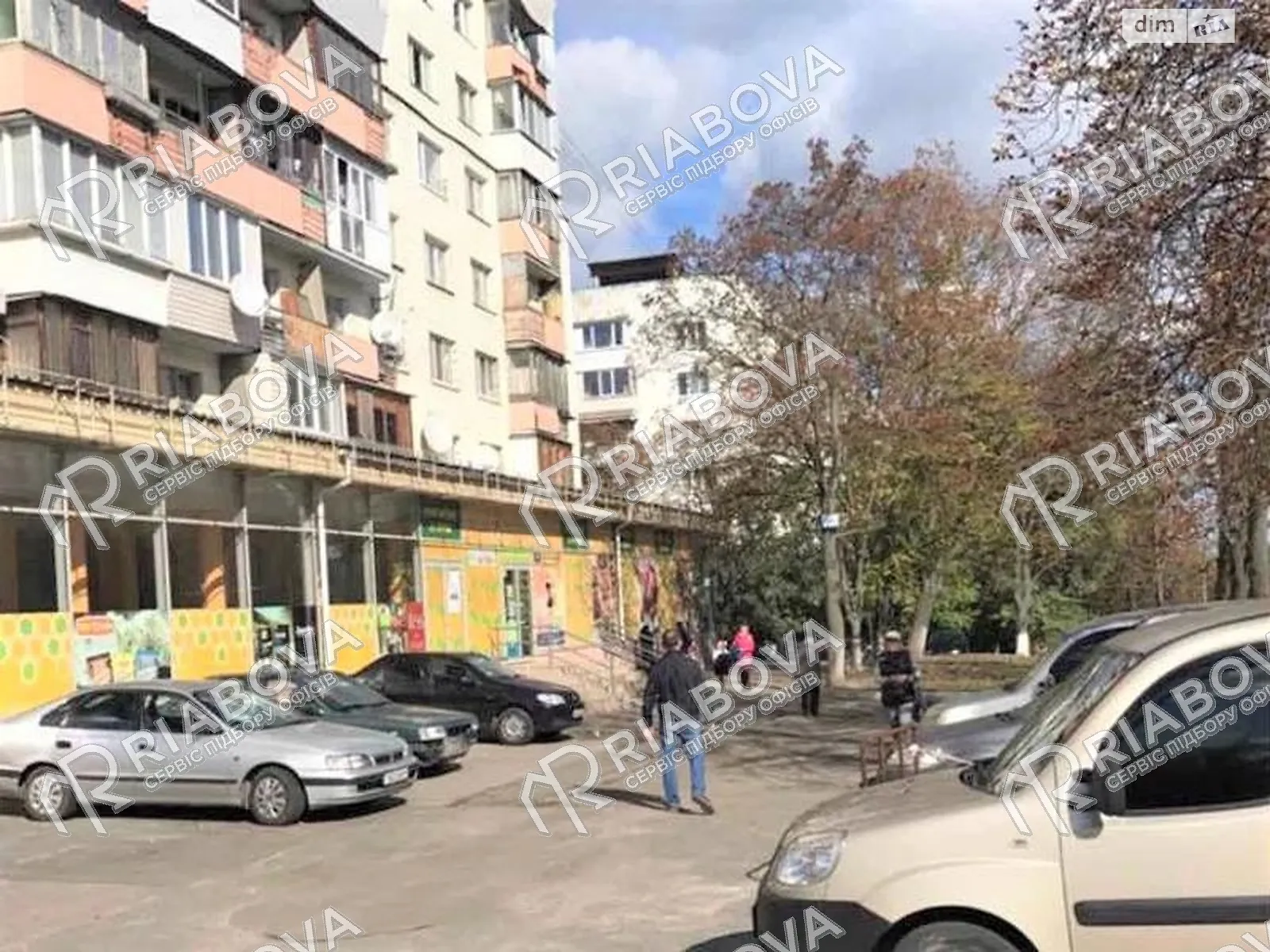 Здається в оренду об'єкт сфери послуг 220 кв. м в 1-поверховій будівлі, цена: 124999 грн