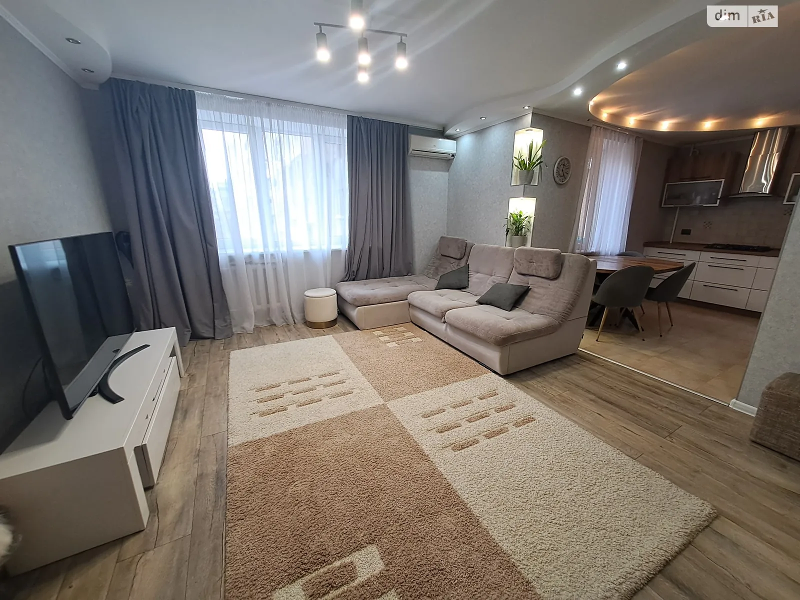Продается 4-комнатная квартира 74 кв. м в Одессе - фото 2