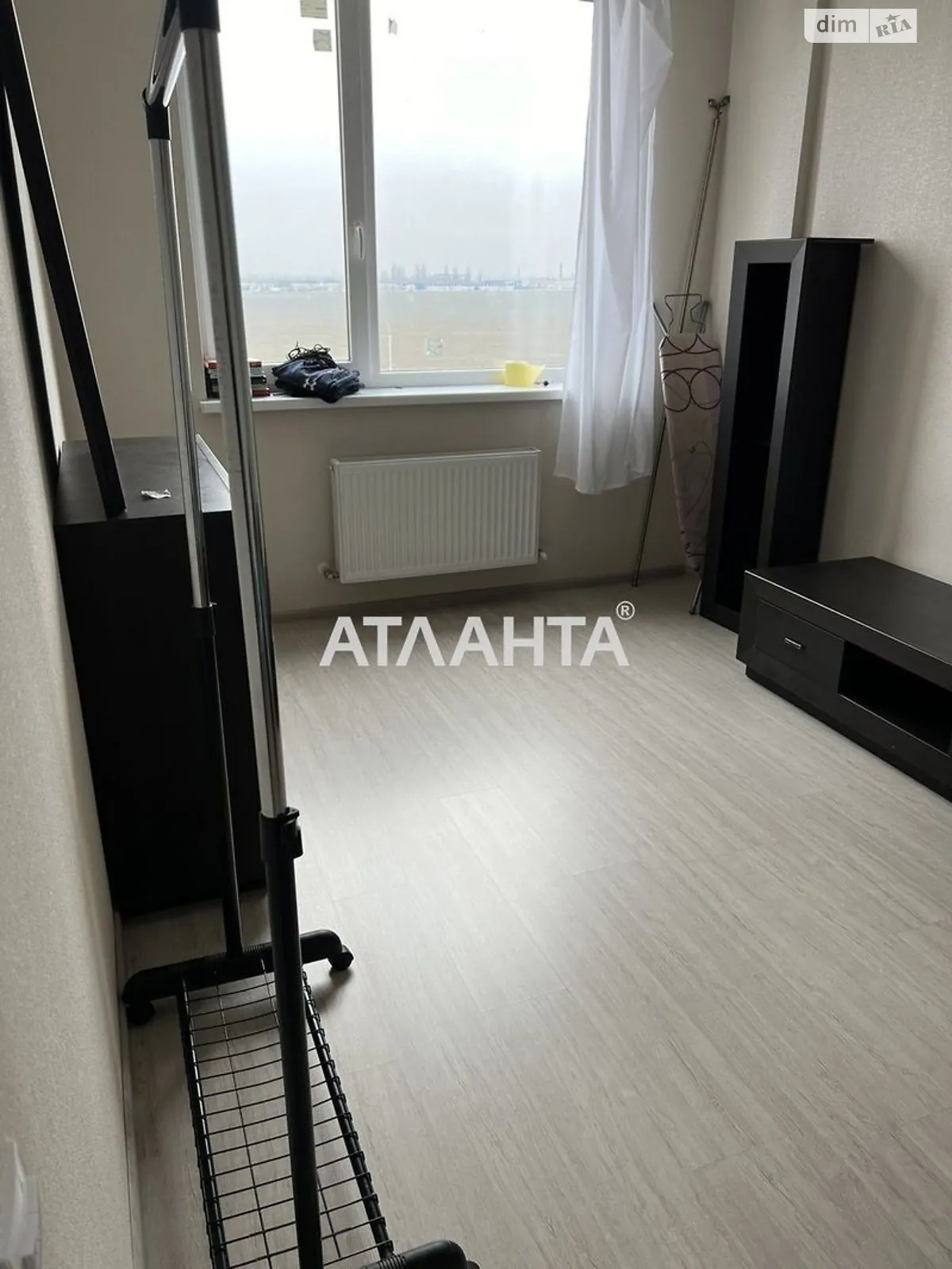 Продается 1-комнатная квартира 33.3 кв. м в Авангарде, ул. Проездная, 28