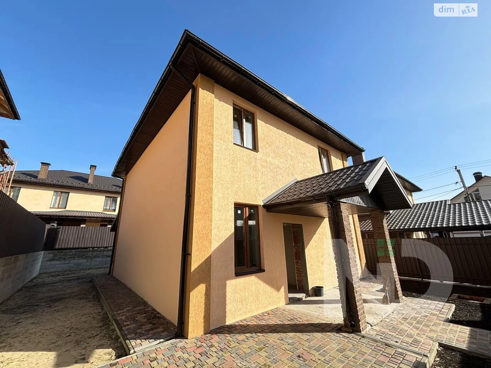 Продается дом на 2 этажа 125.2 кв. м с террасой, цена: 101000 $ - фото 1