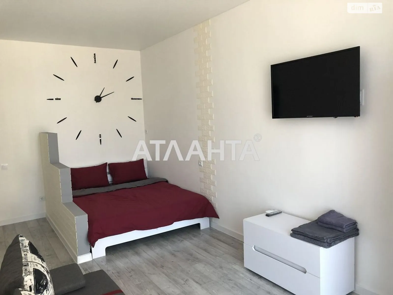 Продается 2-комнатная квартира 74 кв. м в Одессе, пер. Курортный, 1 - фото 1