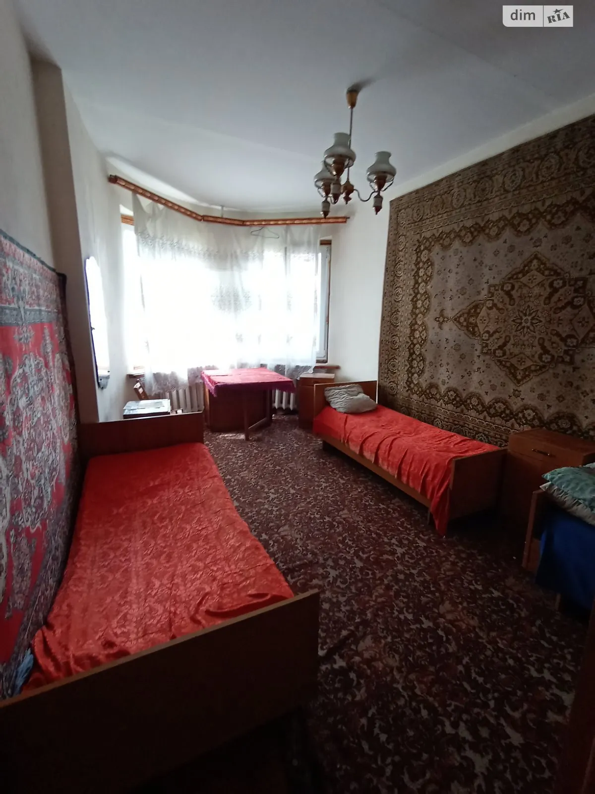 Сдается в аренду комната 300 кв. м в Ровно, цена: 4000 грн - фото 1