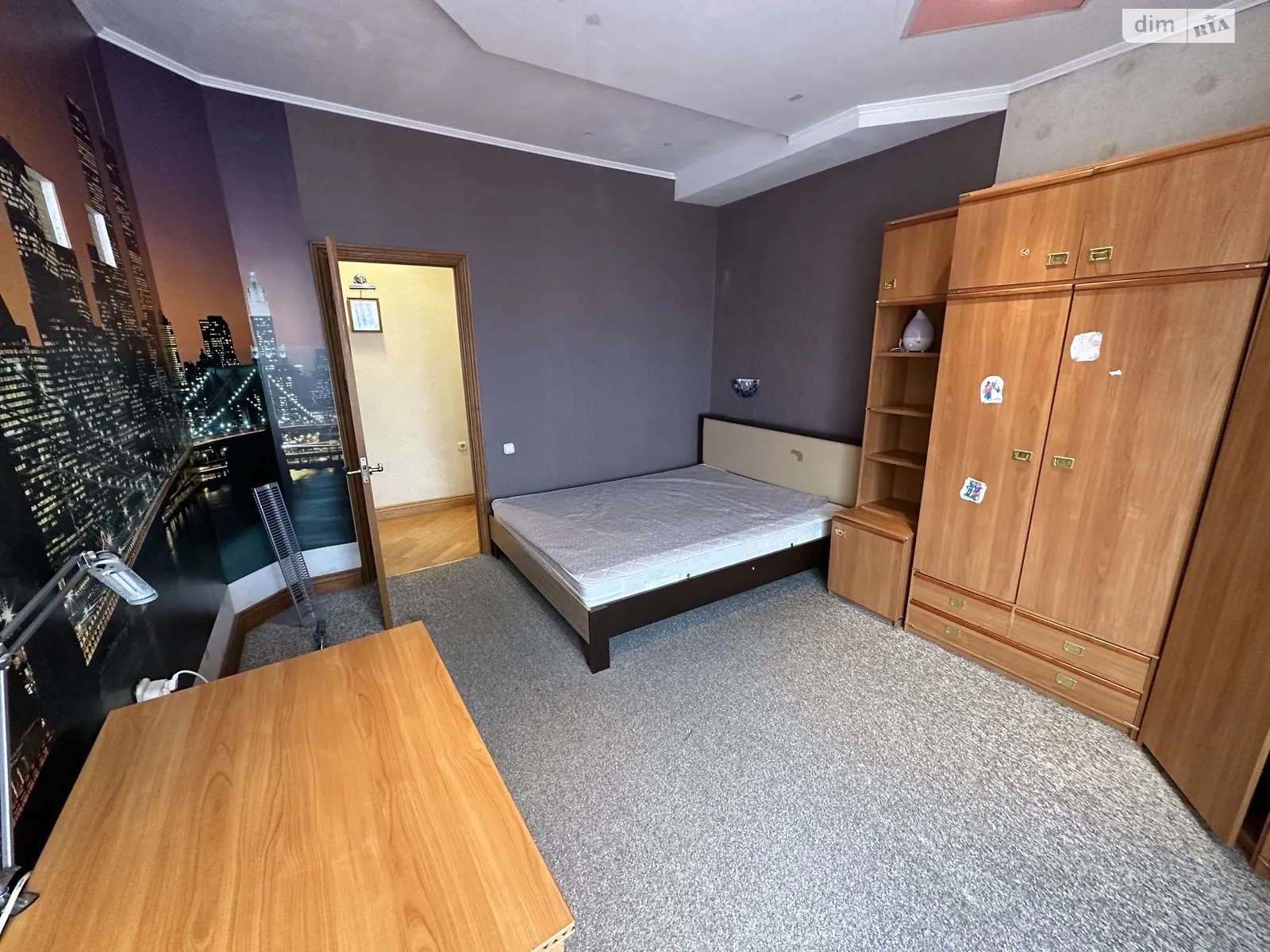 Продается 2-комнатная квартира 98 кв. м в Полтаве, цена: 135000 $