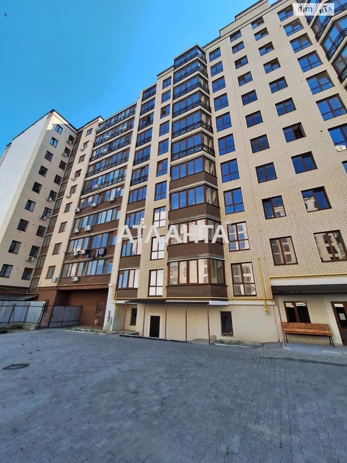 Продається 1-кімнатна квартира 45 кв. м у Чорноморському - фото 2