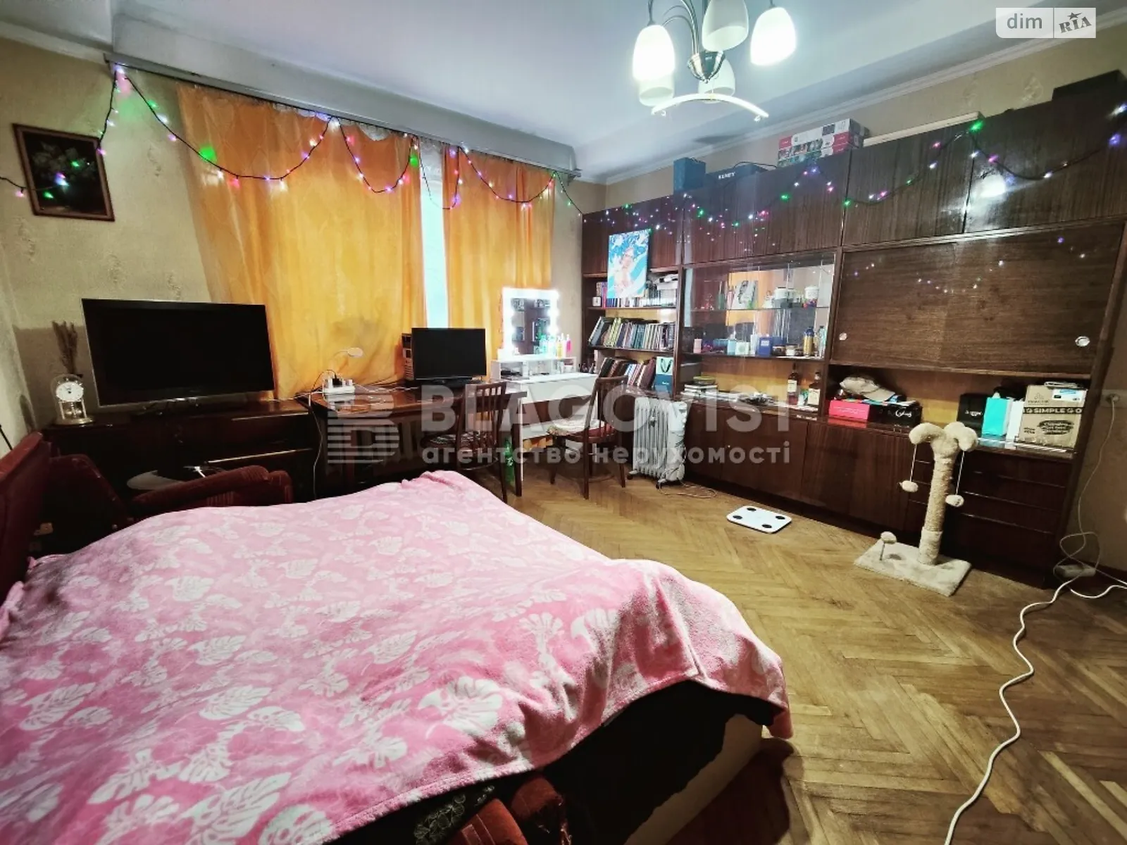Продается 3-комнатная квартира 63 кв. м в Киеве, бул. Леси Украинки, 5 - фото 1