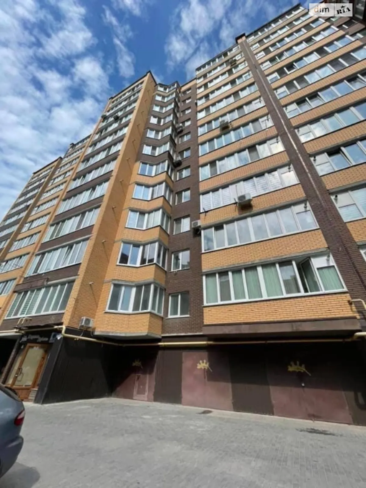 Продается 3-комнатная квартира 93 кв. м в Хмельницком, пер. Франко Ивана, 8/1В - фото 1