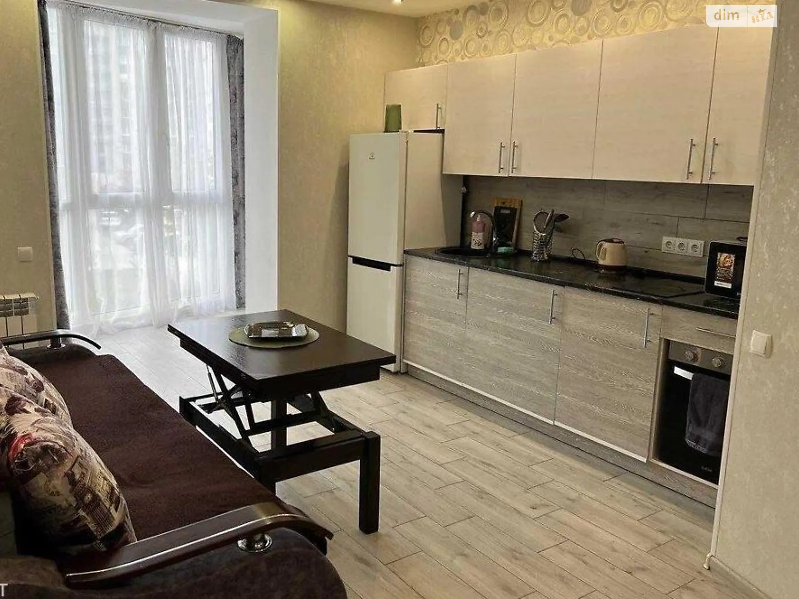 Продается 1-комнатная квартира 39 кв. м в Харькове, ул. Молочная, 32