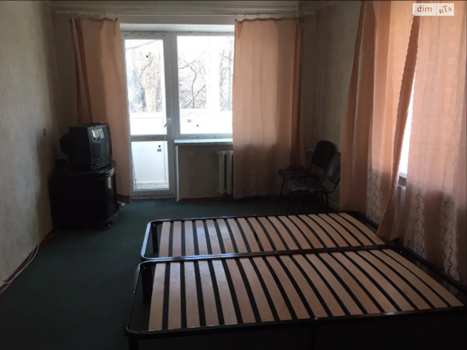 Продается 1-комнатная квартира 32 кв. м в Днепре, цена: 26000 $