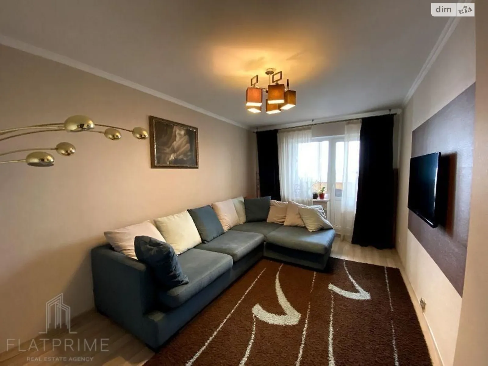 Продается 3-комнатная квартира 94 кв. м в Киеве, ул. Драгоманова, 1Е