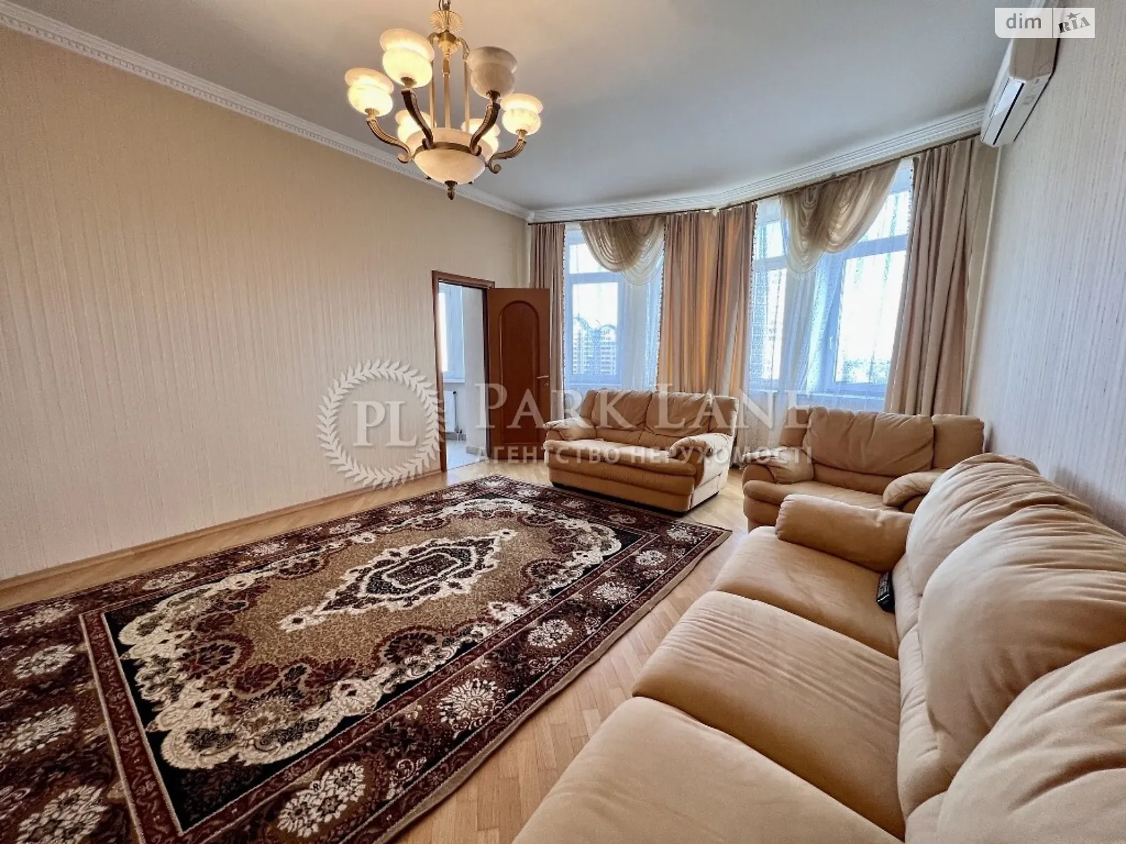 Продается 3-комнатная квартира 119 кв. м в Киеве, бул. Леси Украинки, 30Б - фото 1