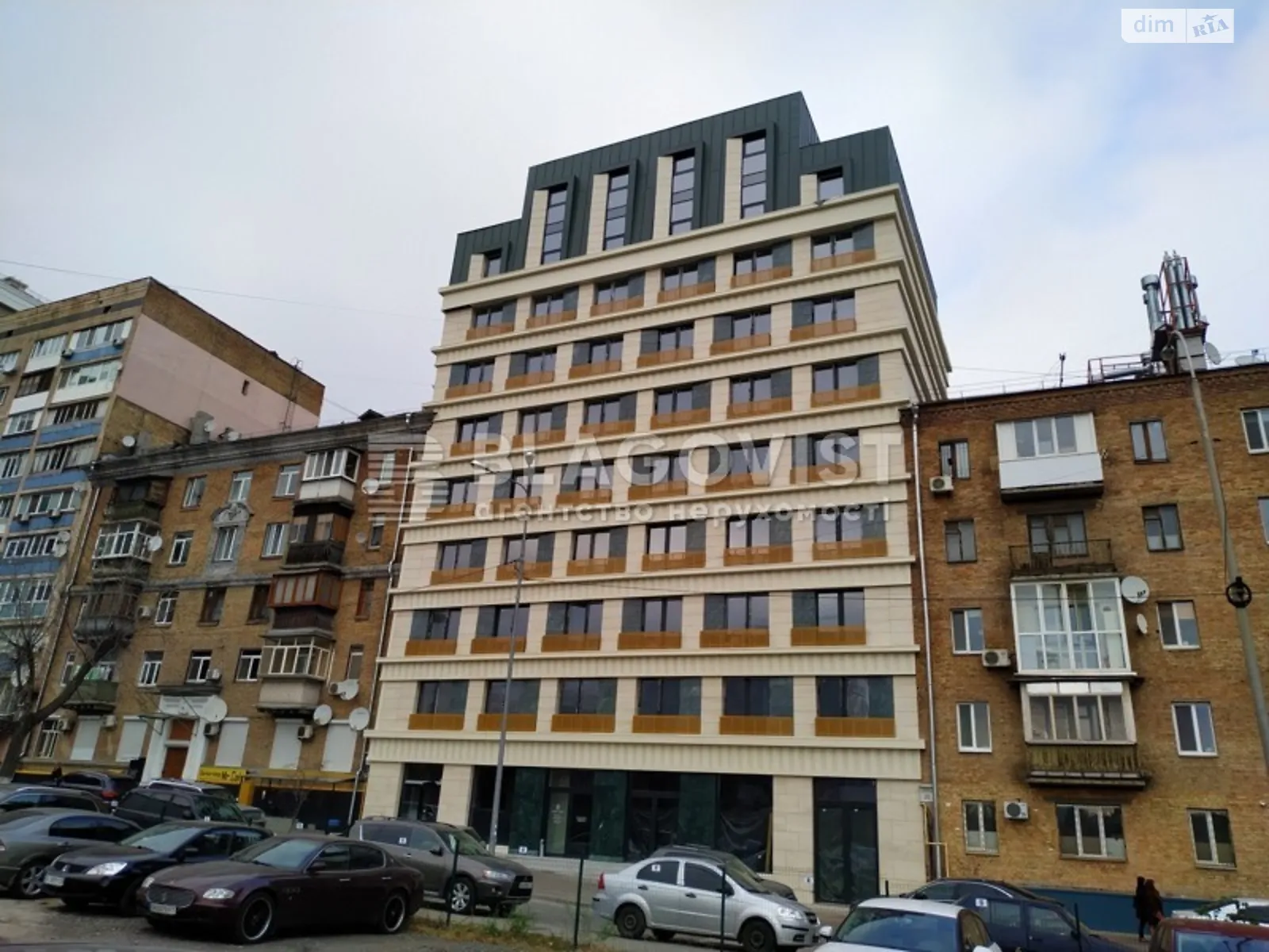 Продается 3-комнатная квартира 125.7 кв. м в Киеве, ул. Златоустовская, 22