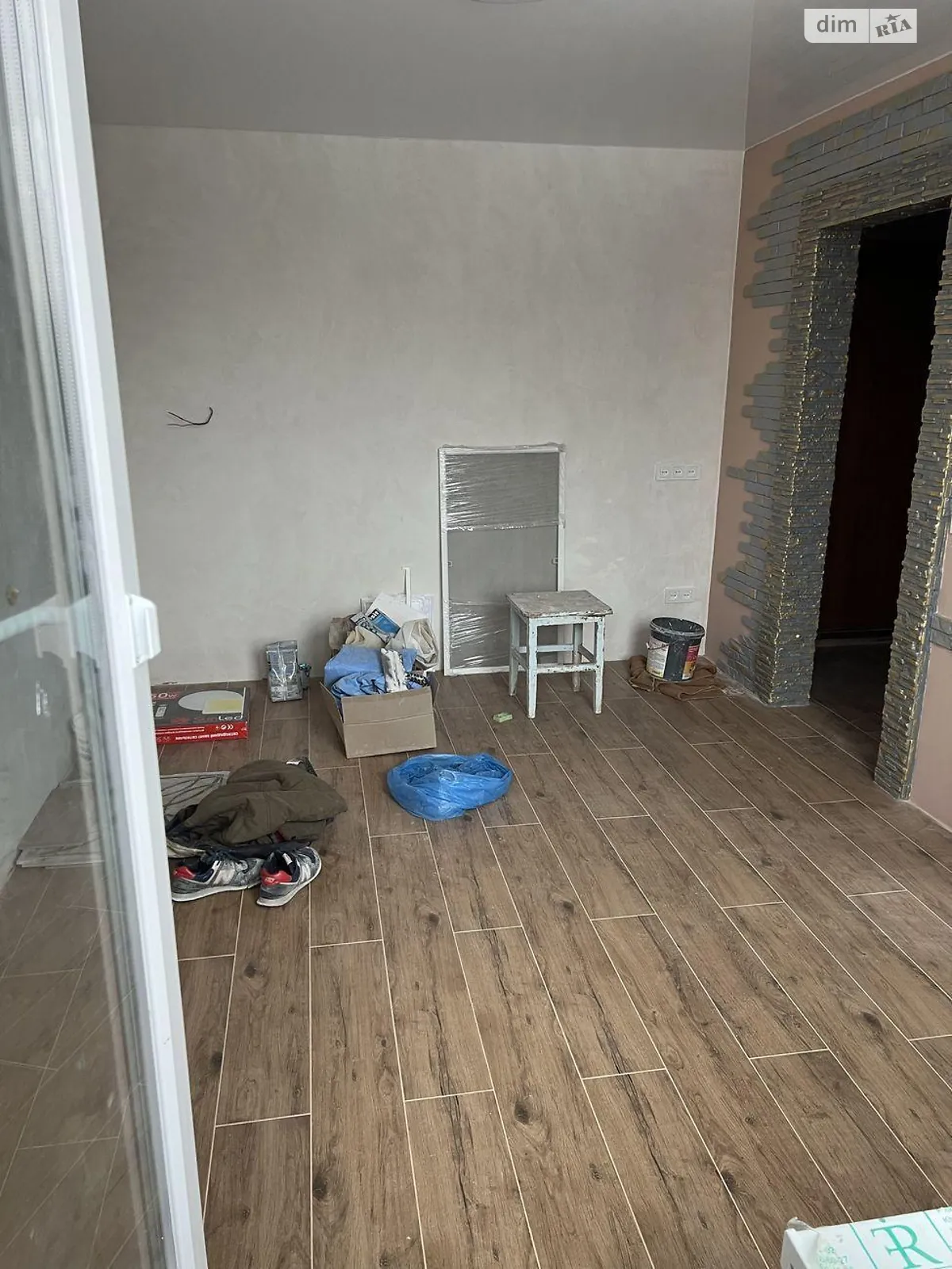 Продается 1-комнатная квартира 28 кв. м в Харькове, цена: 29500 $