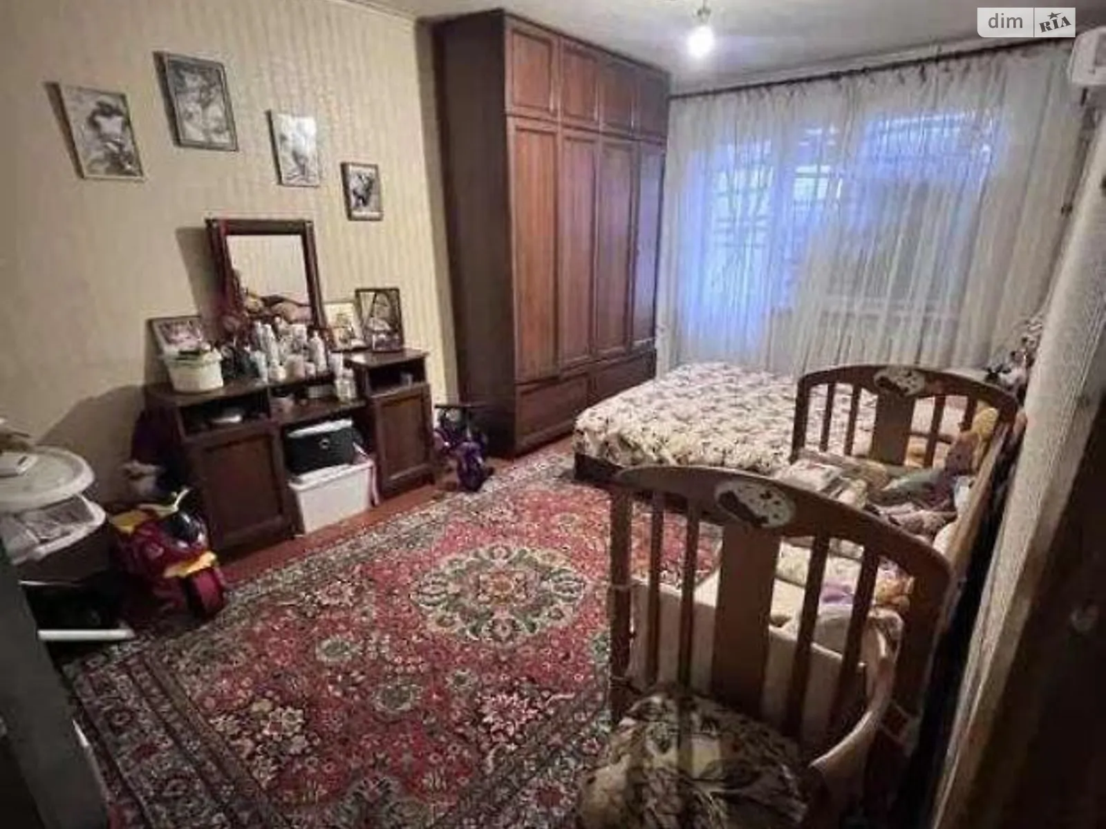 Продается 3-комнатная квартира 63 кв. м в Харькове, ул. Героев Труда, 36Б